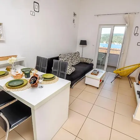 Capitan House I Апартаменты Рогозница